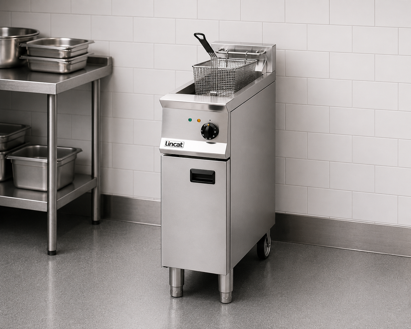 Lincat Opus 800 OE8112 Single Tank Electric Fryer 300mm – 15L